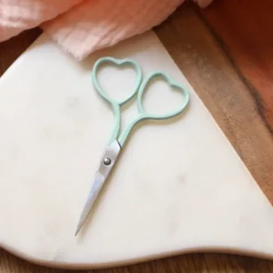 Tijeras de bordado corazón - Verde agua